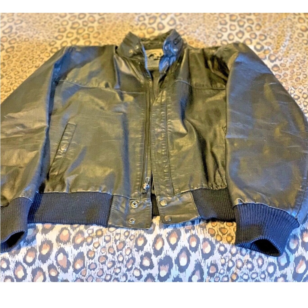 Black Bomber Jacket with Ribbed Cuffs and Glossy Finish
